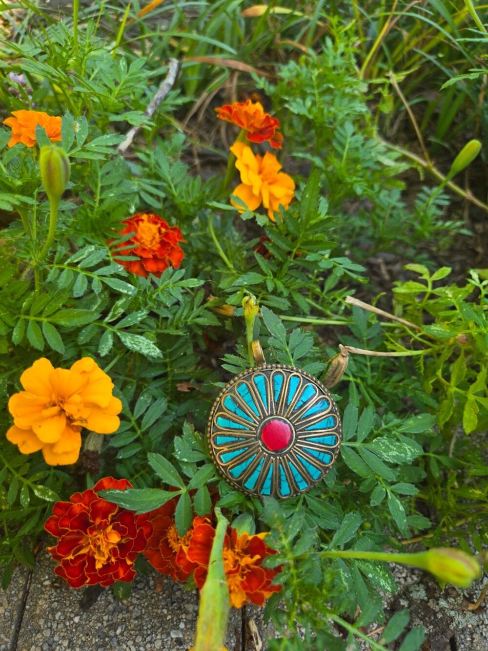 Medallion - Picture 4 of 9